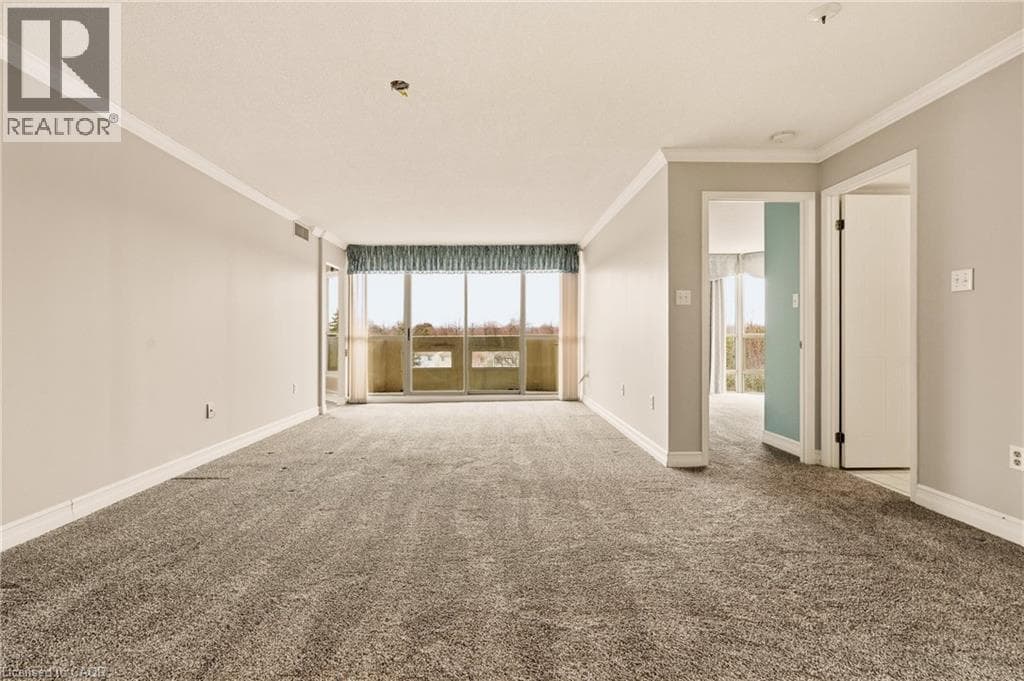 5070 PINEDALE Avenue Unit# 407 photo 5