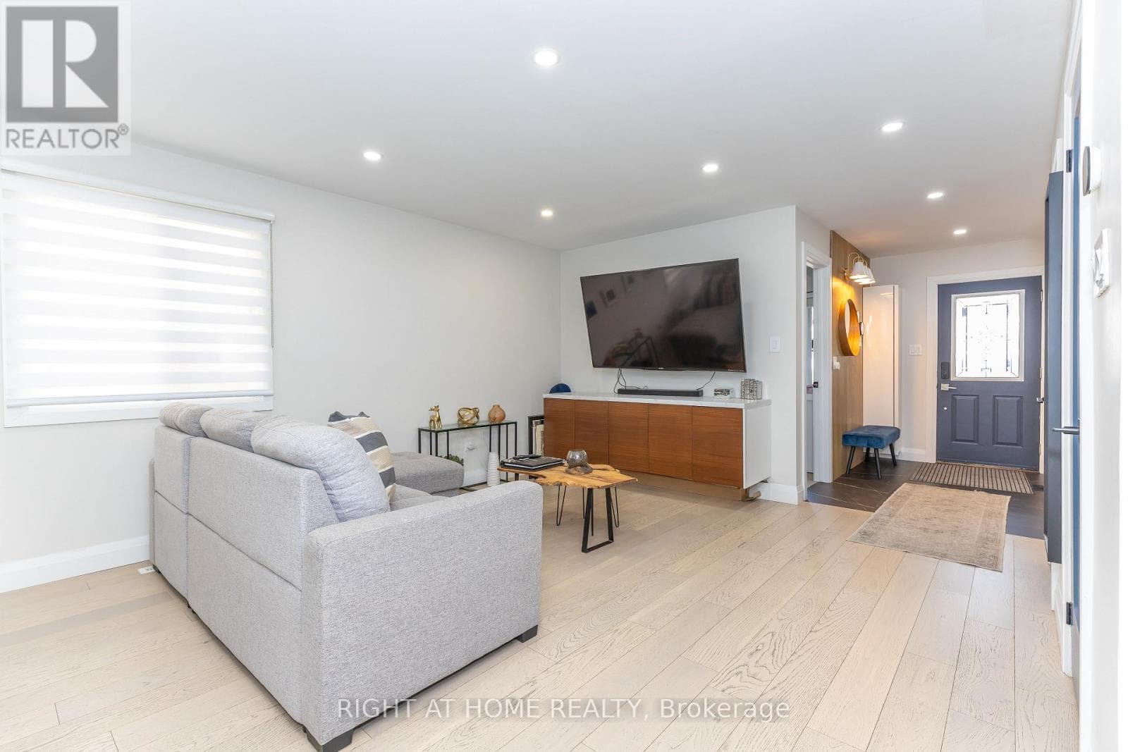 3512 TOFFEE STREET E photo 5