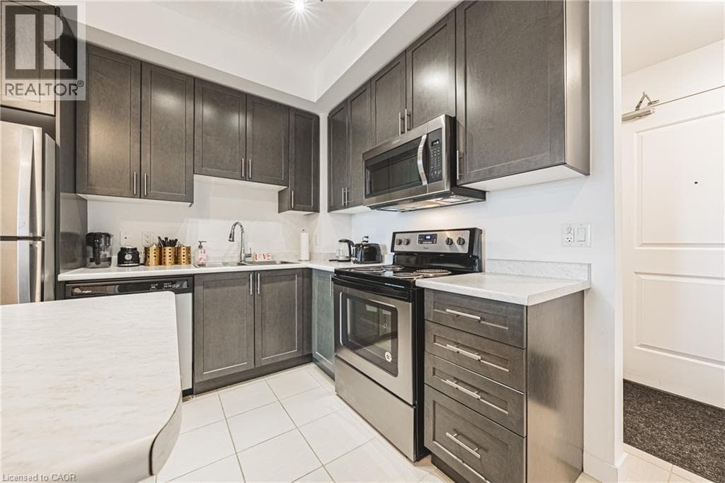 2486 OLD BRONTE Road Unit# 711 photo 4