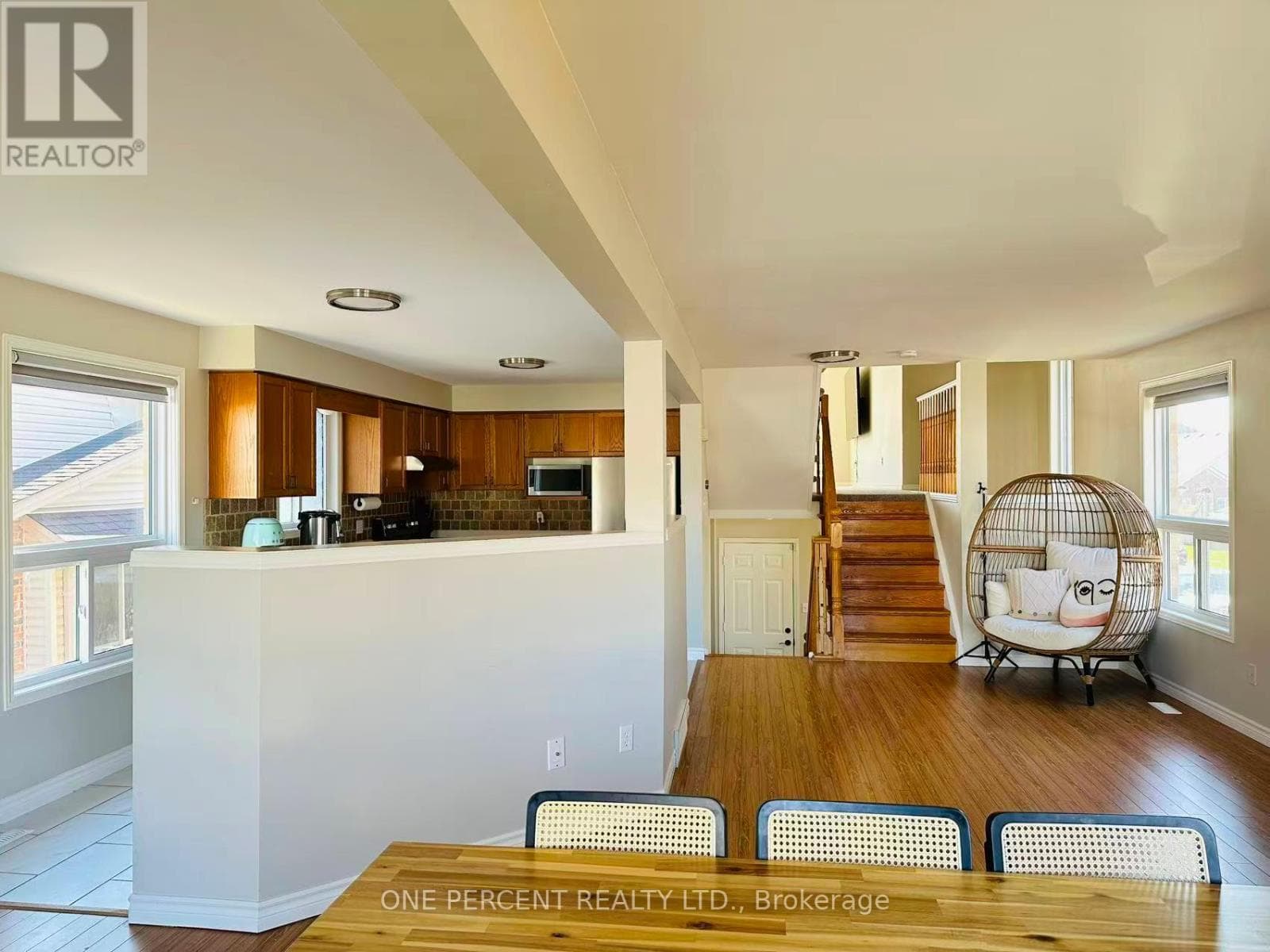 18 BELLROCK CRESCENT photo 5