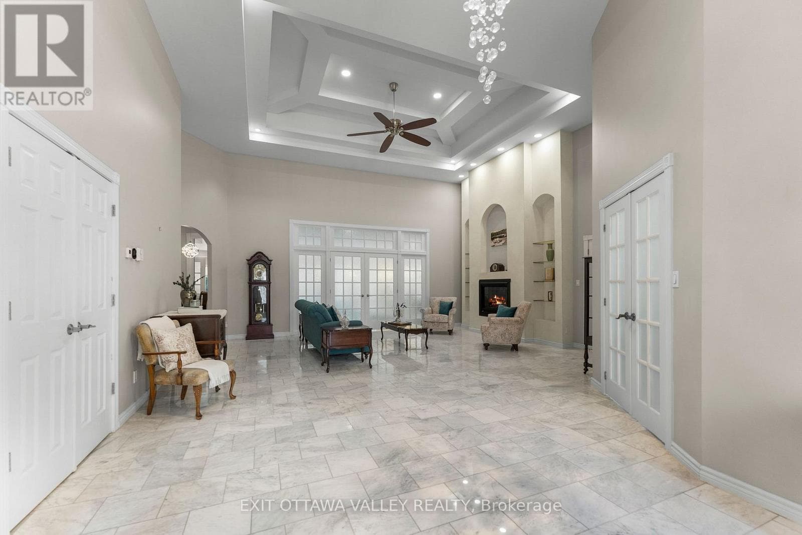 740 WALFORD ROAD photo 5