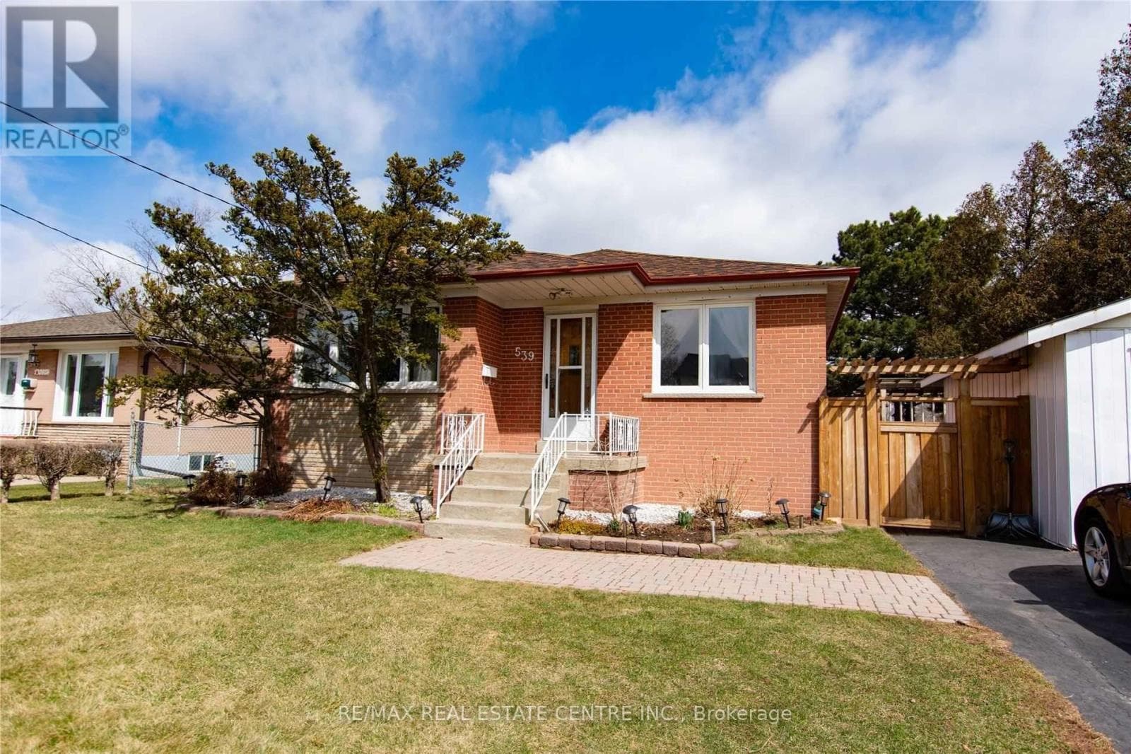 5 bed 2 bath single family at 539 WEYNWAY COURT — $1,249,900
