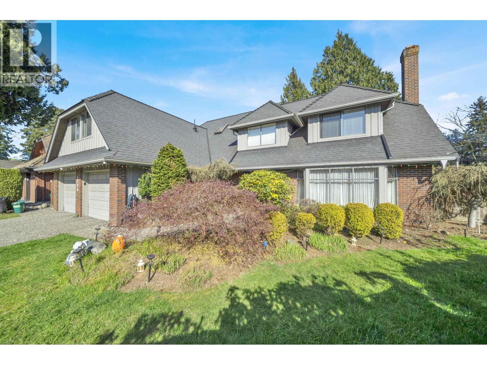 1206 PACIFIC DRIVE photo 3