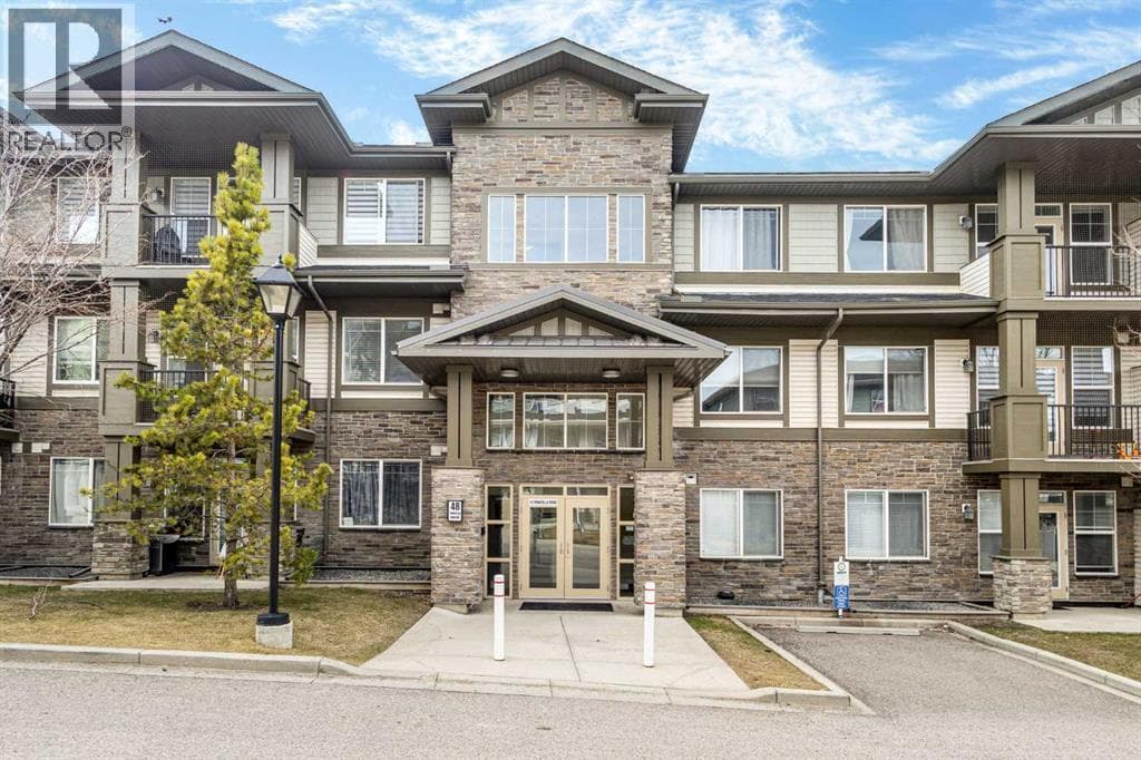 2 bed 2 bath single family at 207, 48 Panatella Road NW — $259,900