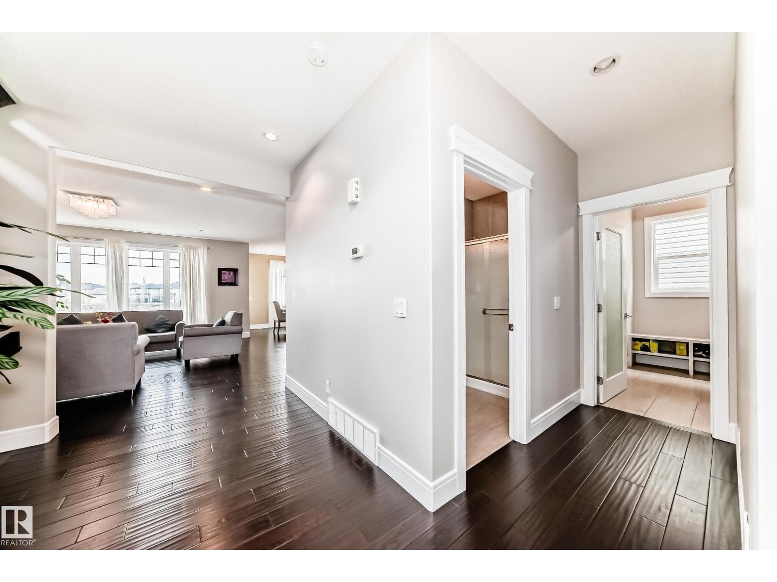 4134 CHARLES LI SW photo 5