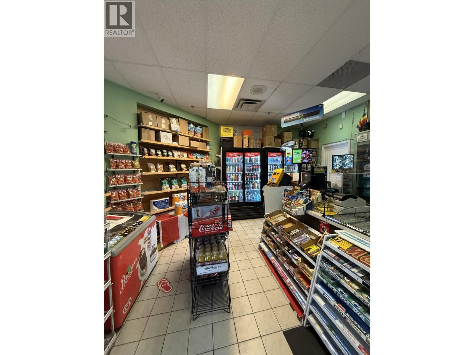 1253 BURRARD STREET photo 2