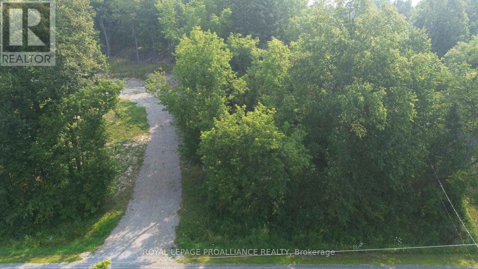 1054 CENTRE LINE ROAD photo 2