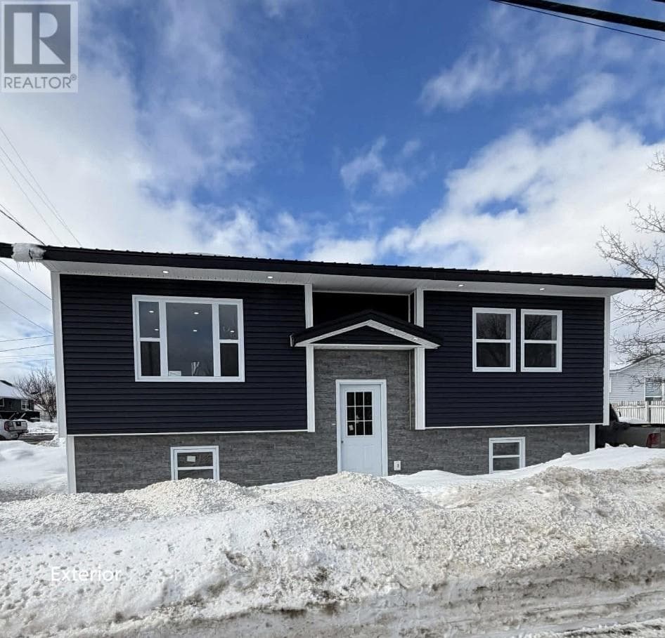 3 bed 2 bath single family at 33 King Street — $345,000