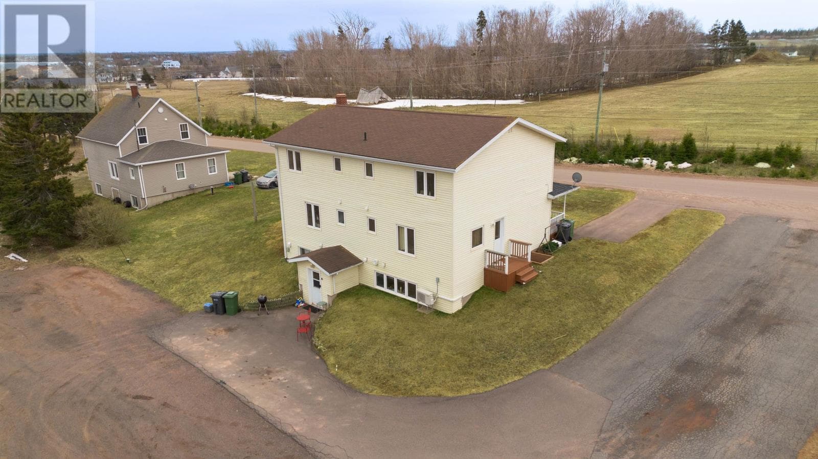 76 TIMBER Lane photo 4