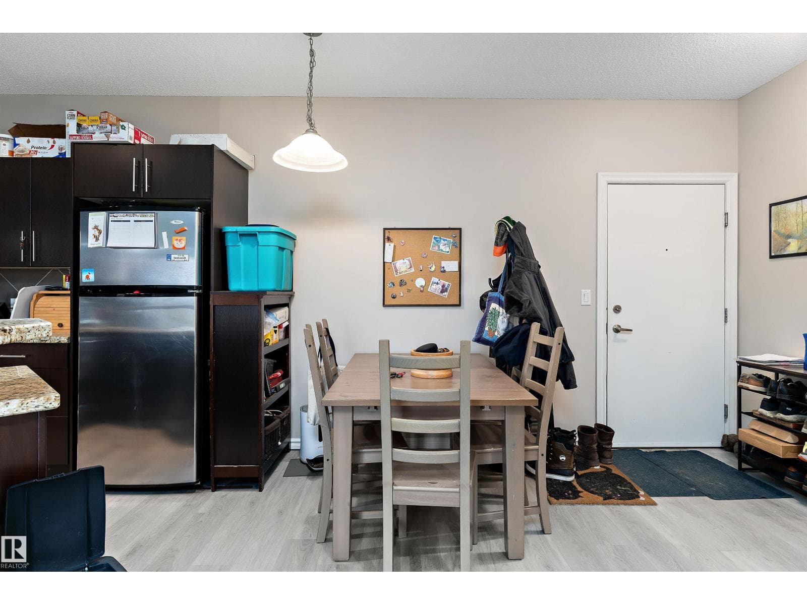 #213 263 MACEWAN RD SW — photo 5