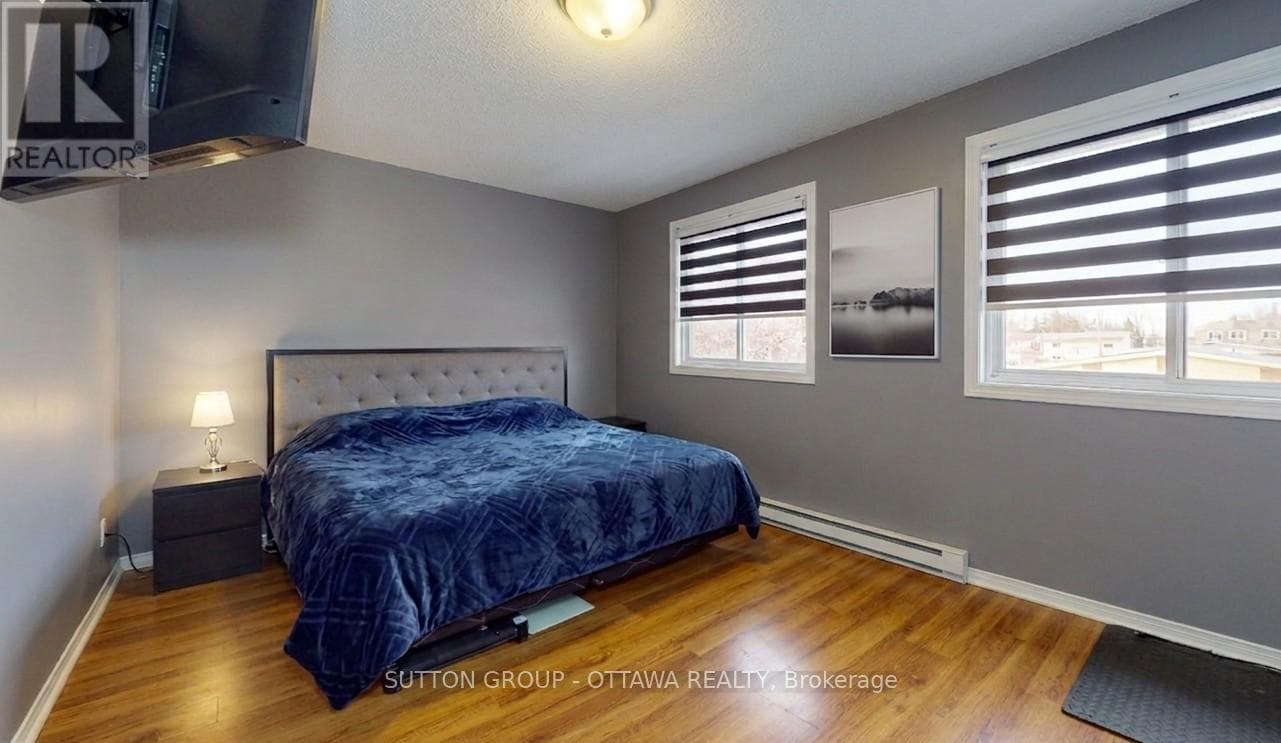 28 CARRAWAY CRESCENT photo 3
