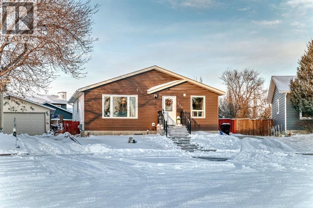 3 bed 2 bath single family at 131 Huntstrom Drive NE — $565,000