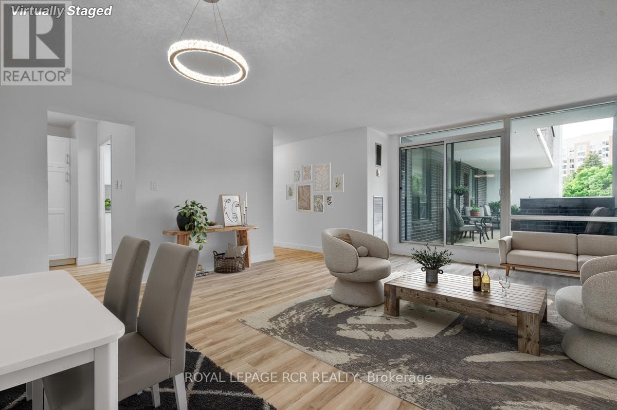 205 - 1535 LAKESHORE ROAD E photo 3
