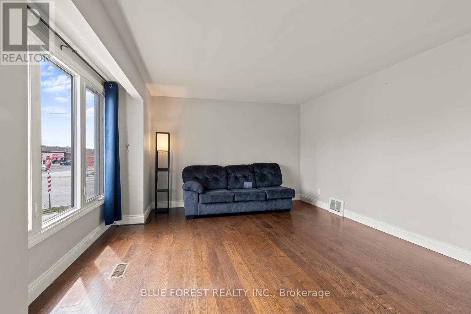 1220 WILTON AVENUE photo 5