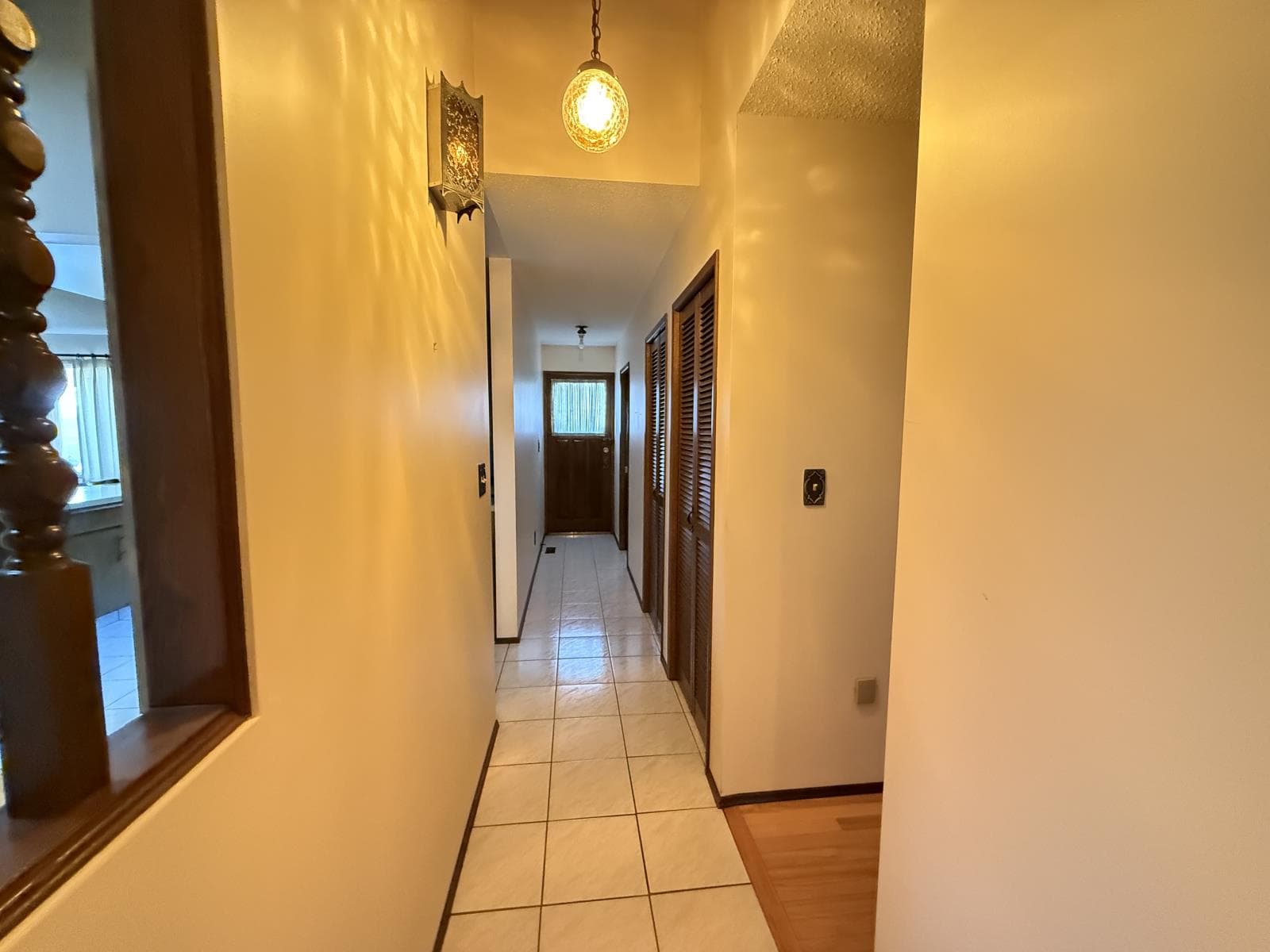15105  92 St NW photo 3