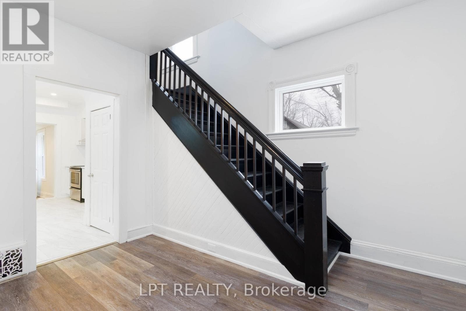 249 HARVEY STREET photo 4