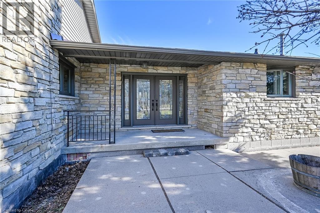 233 GREEN MOUNTAIN Road E photo 4