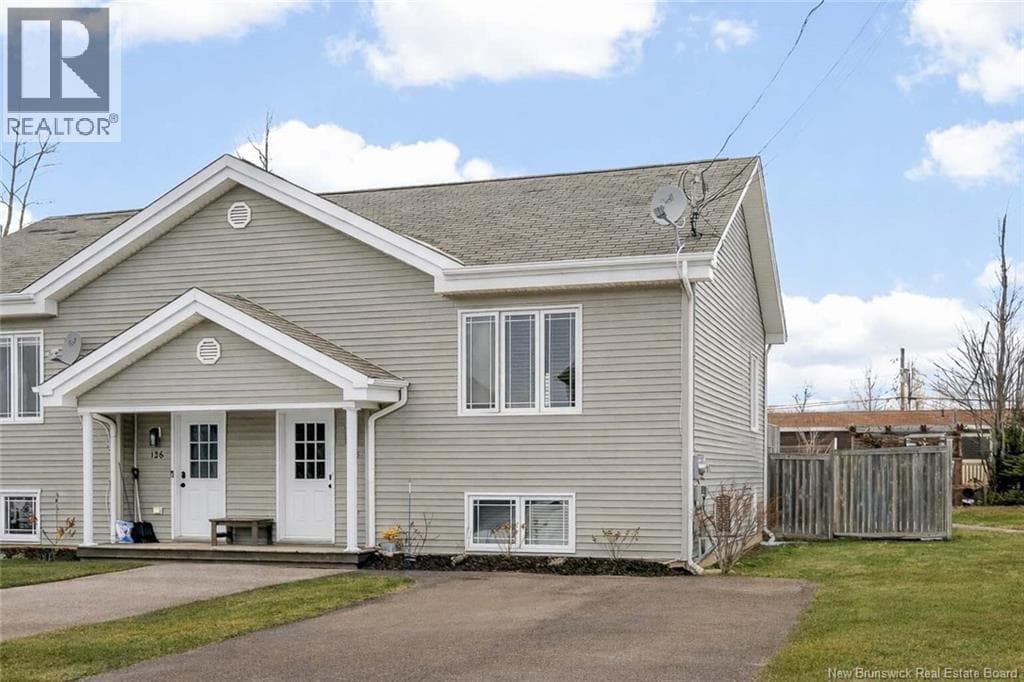 3 bed 2 bath single family at 128 Lakeburn — $309,900
