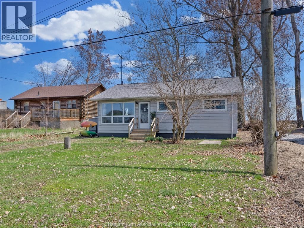 83 Marentette Beach DRIVE photo 2
