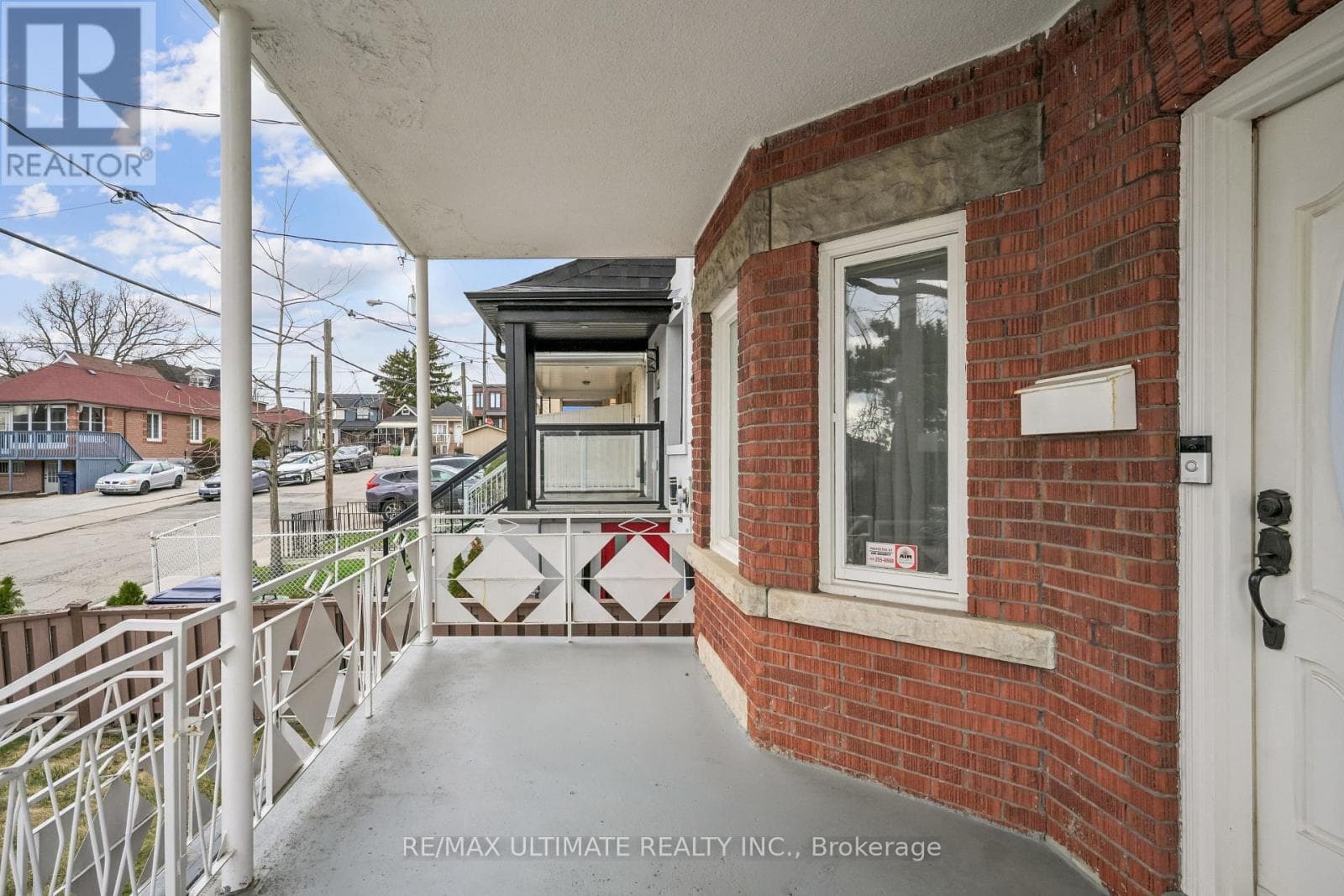 165 SELLERS AVENUE photo 2