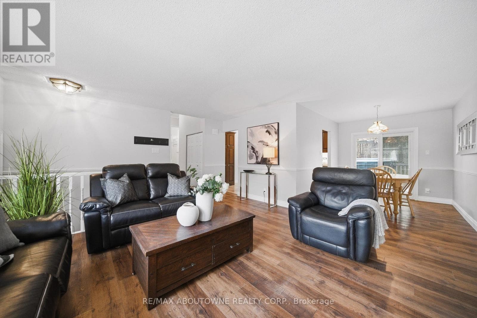 129 CULHAM STREET photo 5