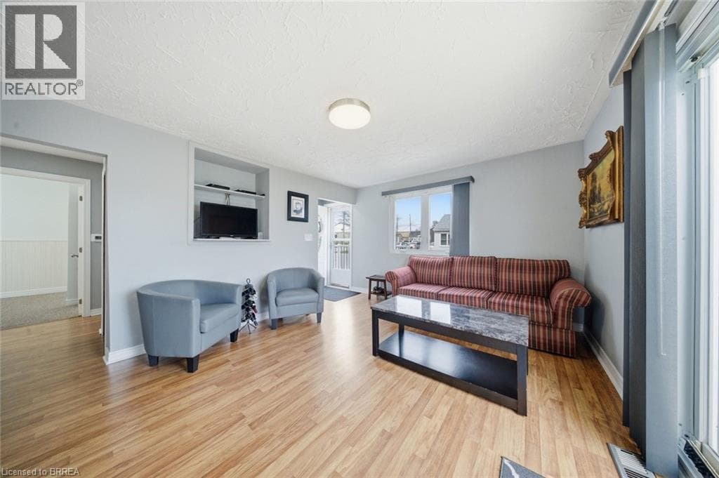 59 LIDA Street photo 5