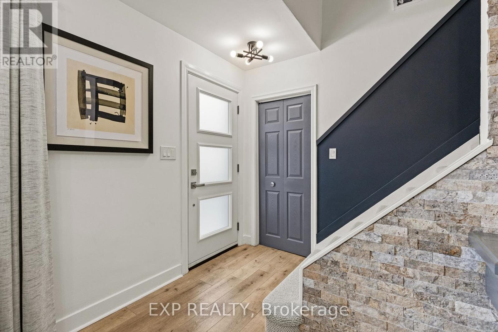 1373 ORCHARD AVENUE photo 4