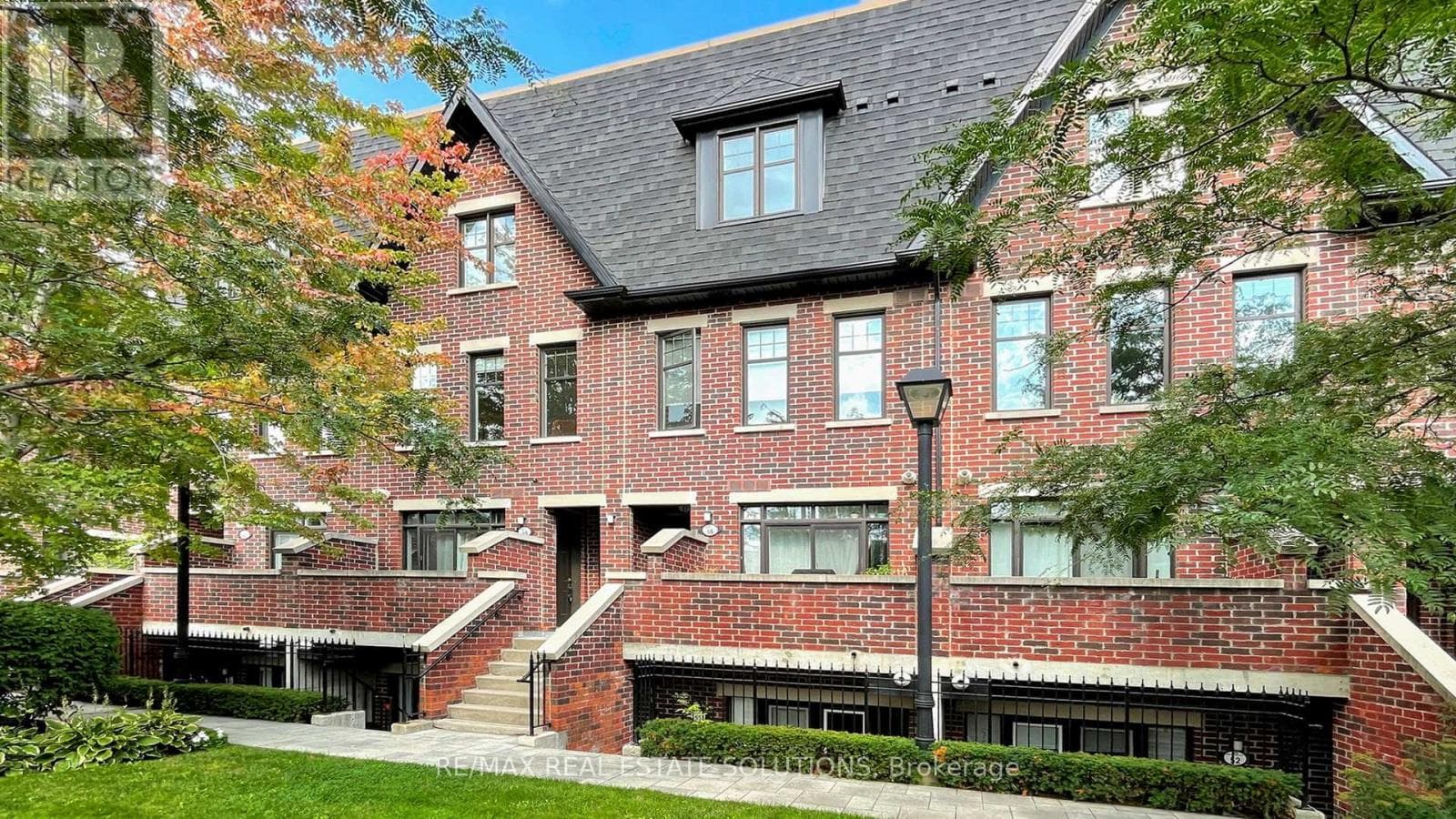 1 bed 1 bath single family at 59 - 140 BROADVIEW AVENUE — $499,900