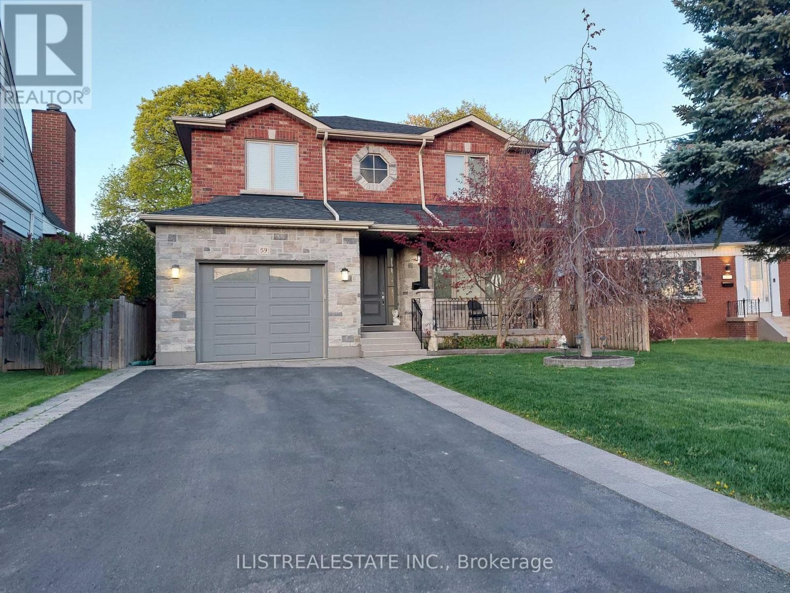 6 bed 4 bath single family at 59 PRINCEMERE CRESCENT — $1,799,000