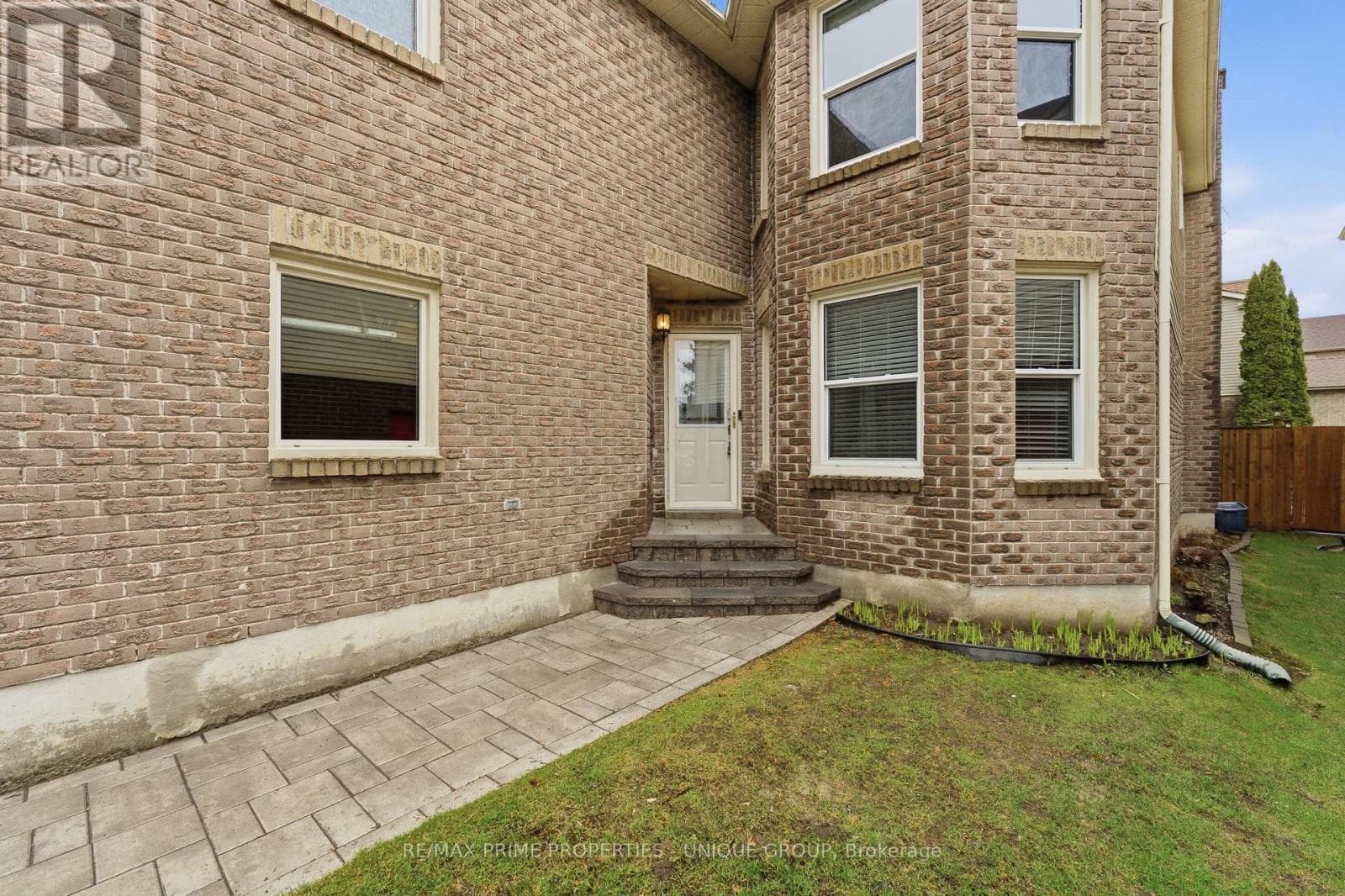 1518 RAWLINGS DRIVE photo 3