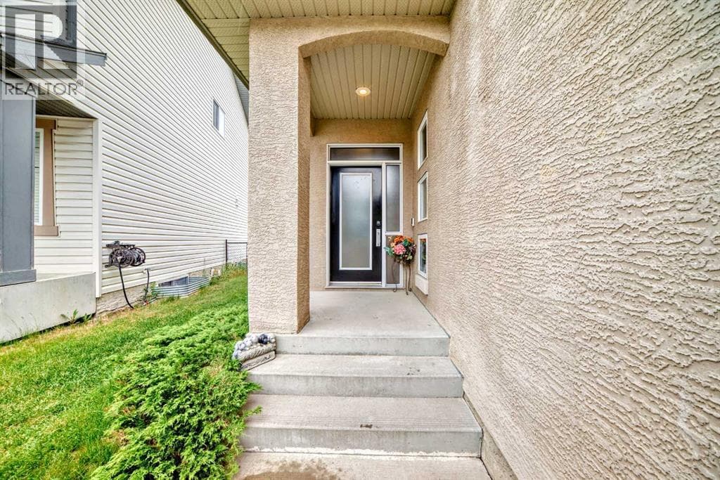 206 Tuscany Ravine Close NW photo 4
