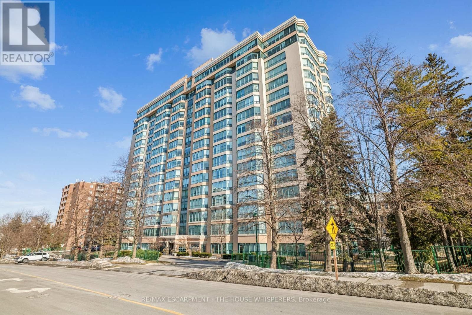 701 - 100 MILLSIDE DRIVE photo 2