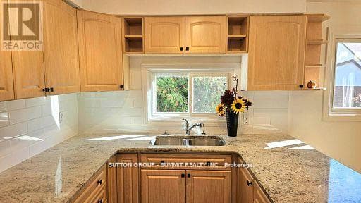 2529 TRONDHEIM CRESCENT photo 5