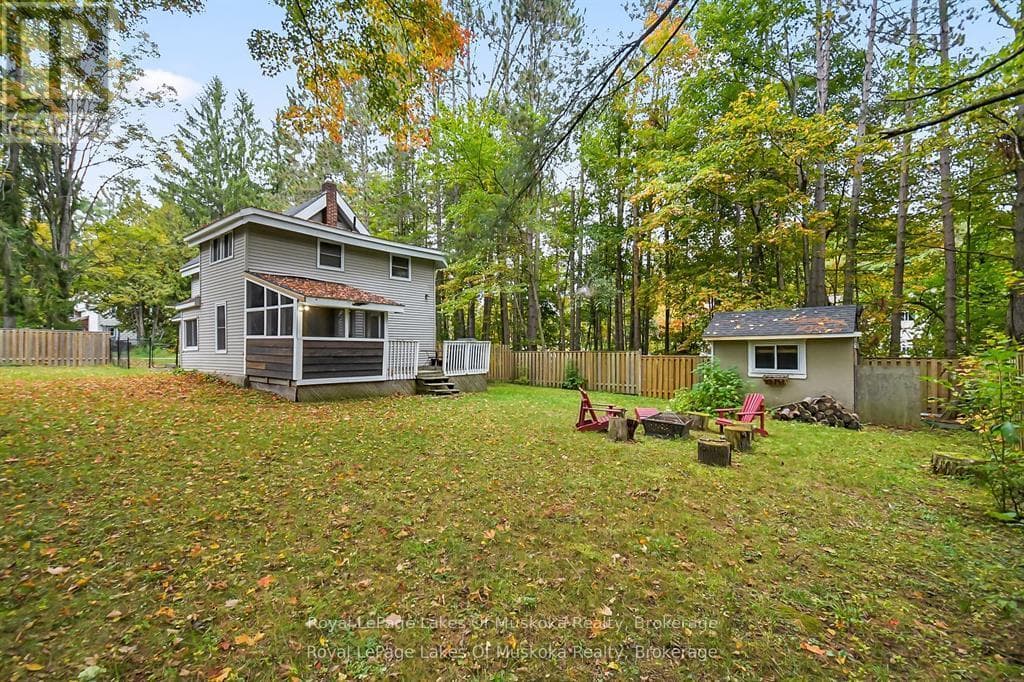 190 MAPLE STREET photo 3