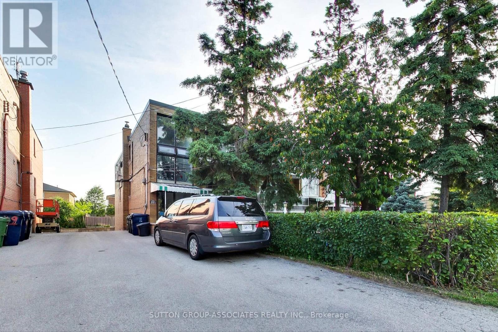 241 PANNAHILL ROAD photo 3