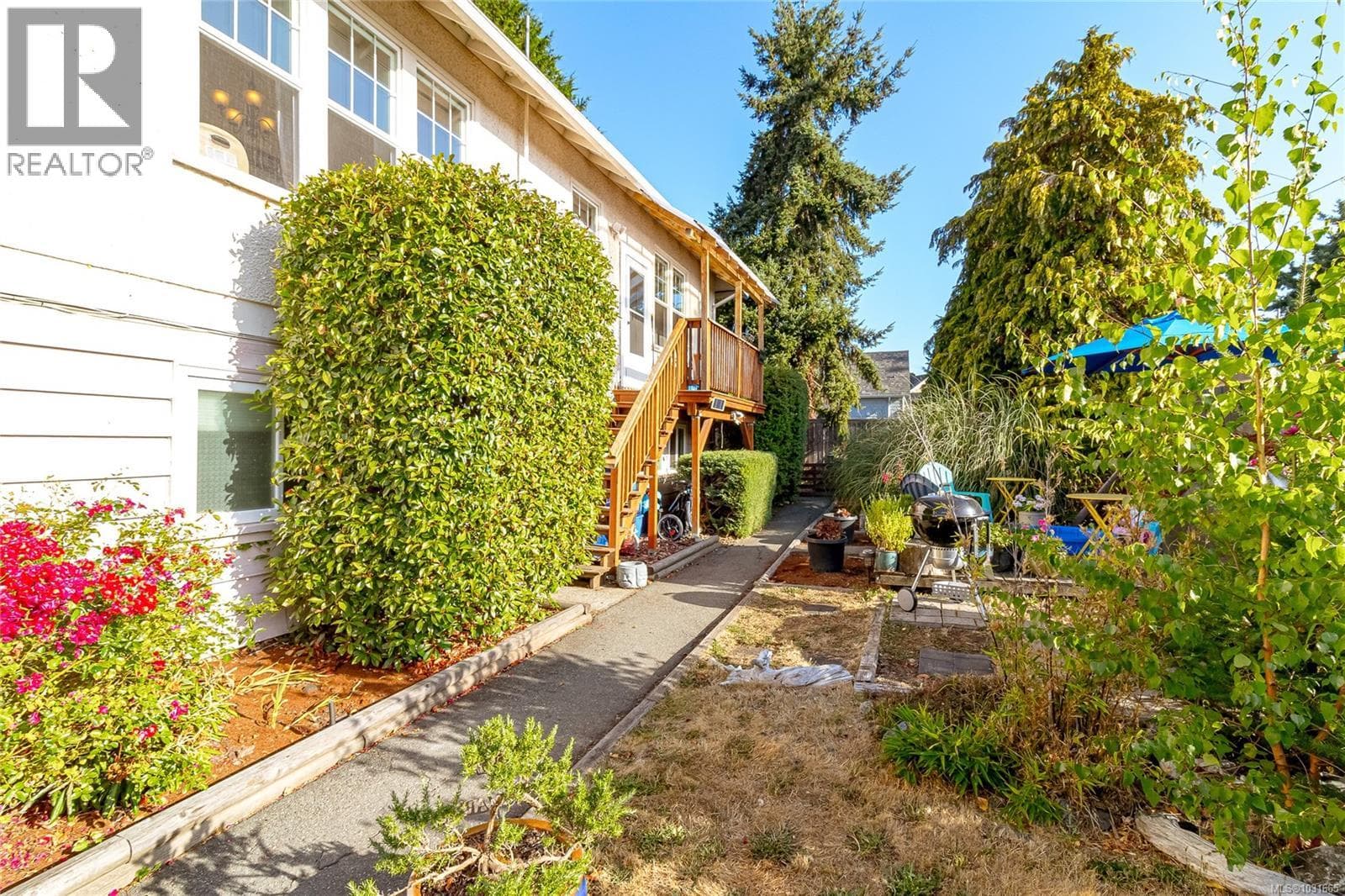 2920 Shakespeare St photo 5