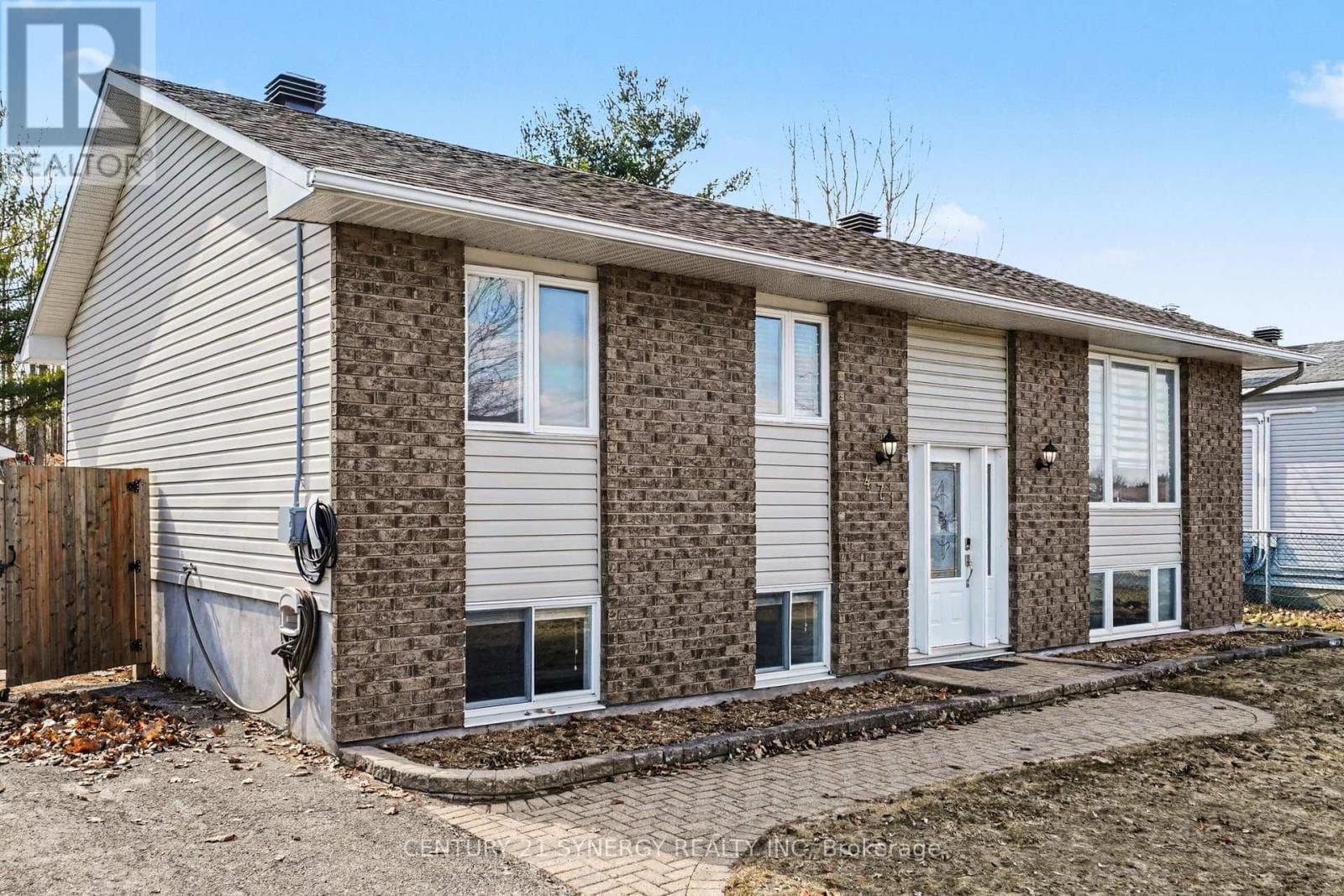 471 DALRYMPLE DRIVE photo 2