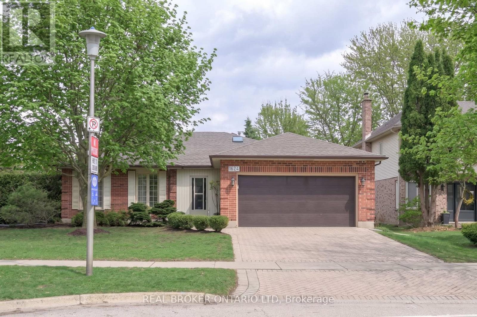 1624 HASTINGS DRIVE photo 2