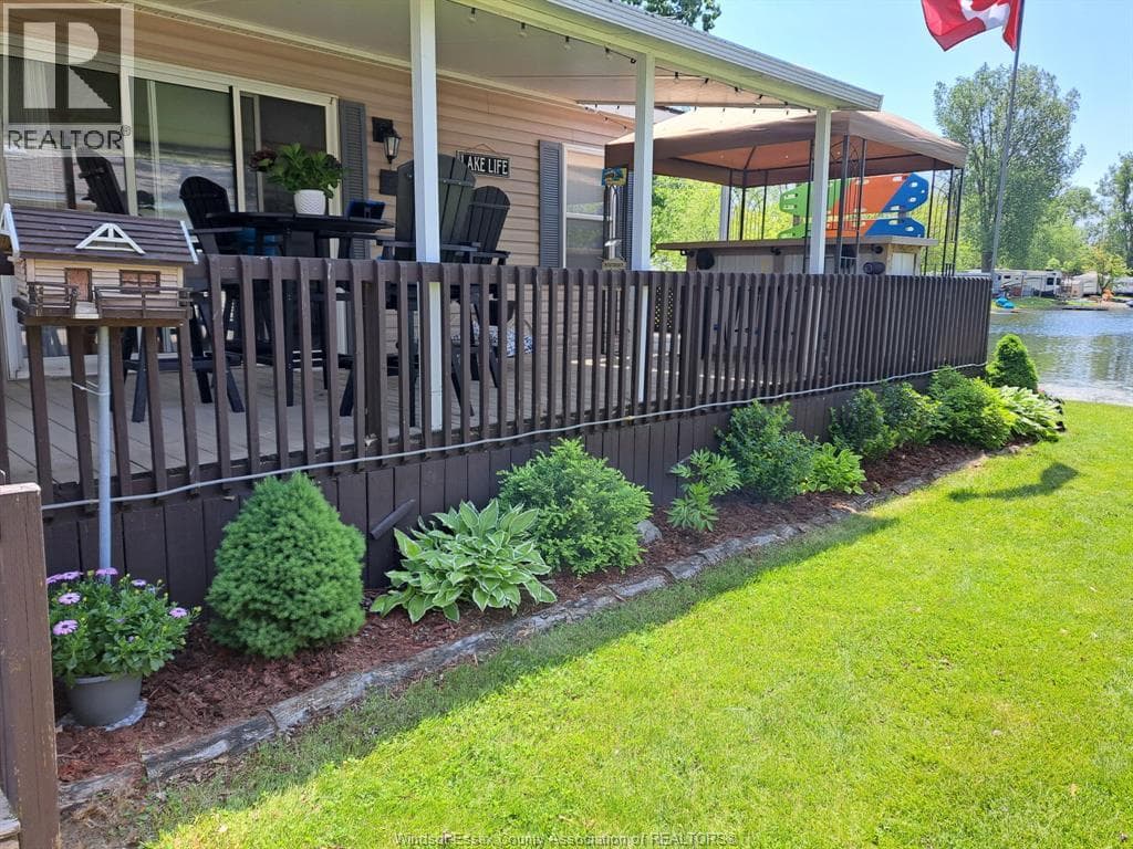 1 bed 1 bath single family at 16 MULBERRY LANE — $94,900