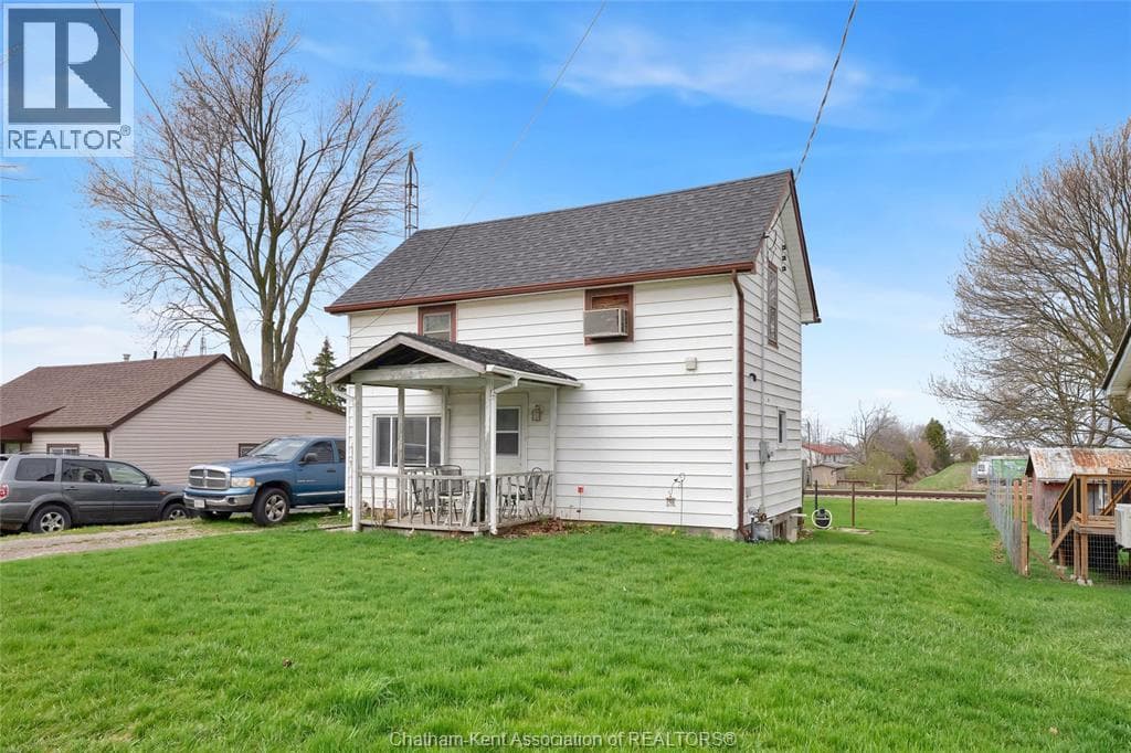 91 Sherman STREET photo 3