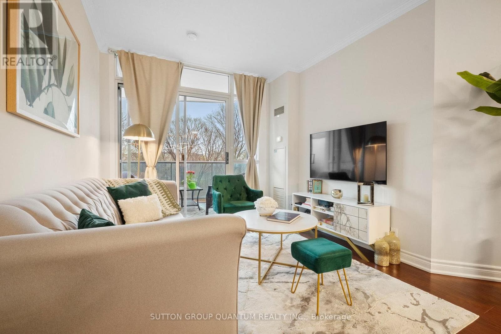 302 - 90 ABSOLUTE AVENUE photo 4