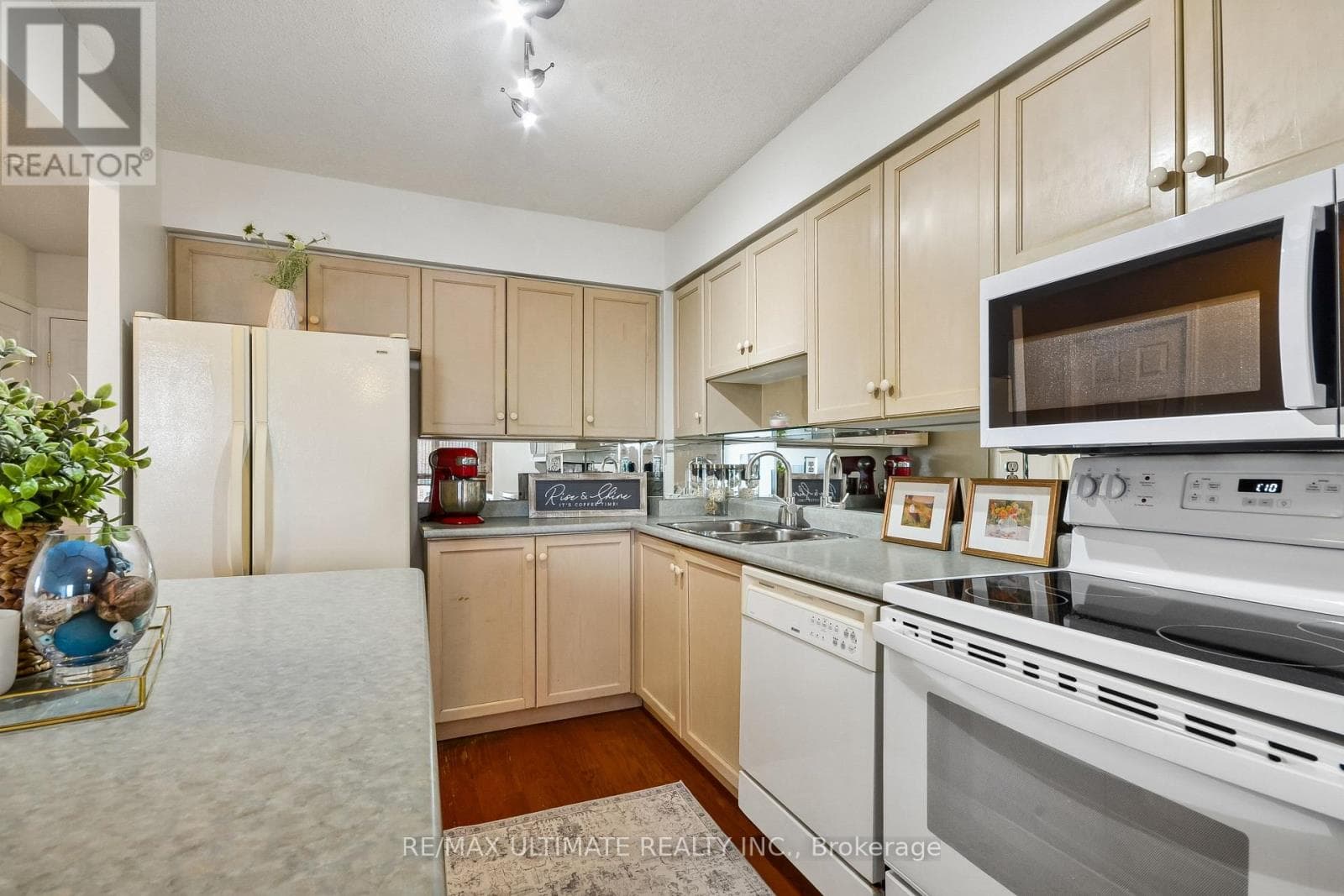 405 - 32 TANNERY STREET photo 4