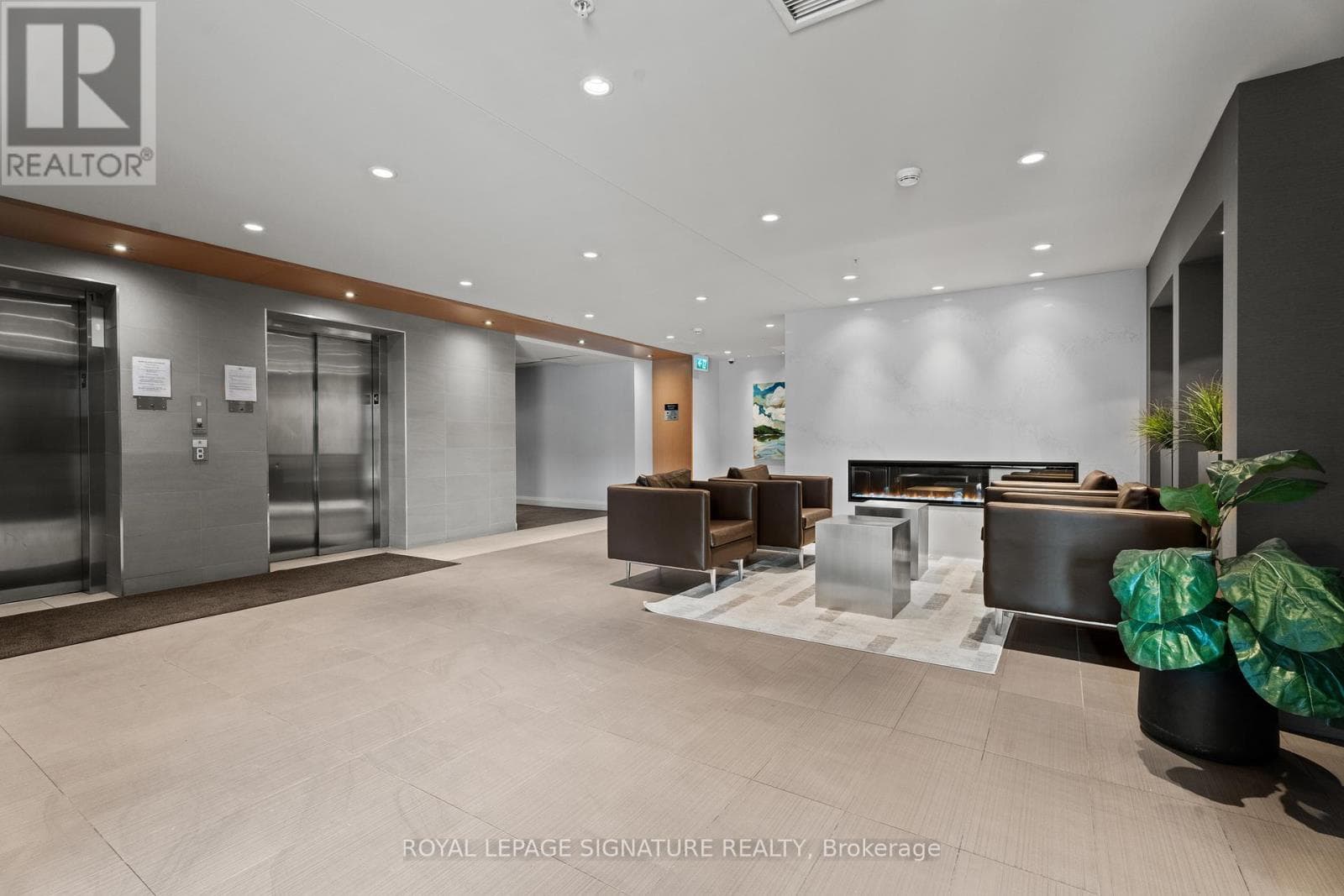 308 - 1105 LEGER WAY photo 3
