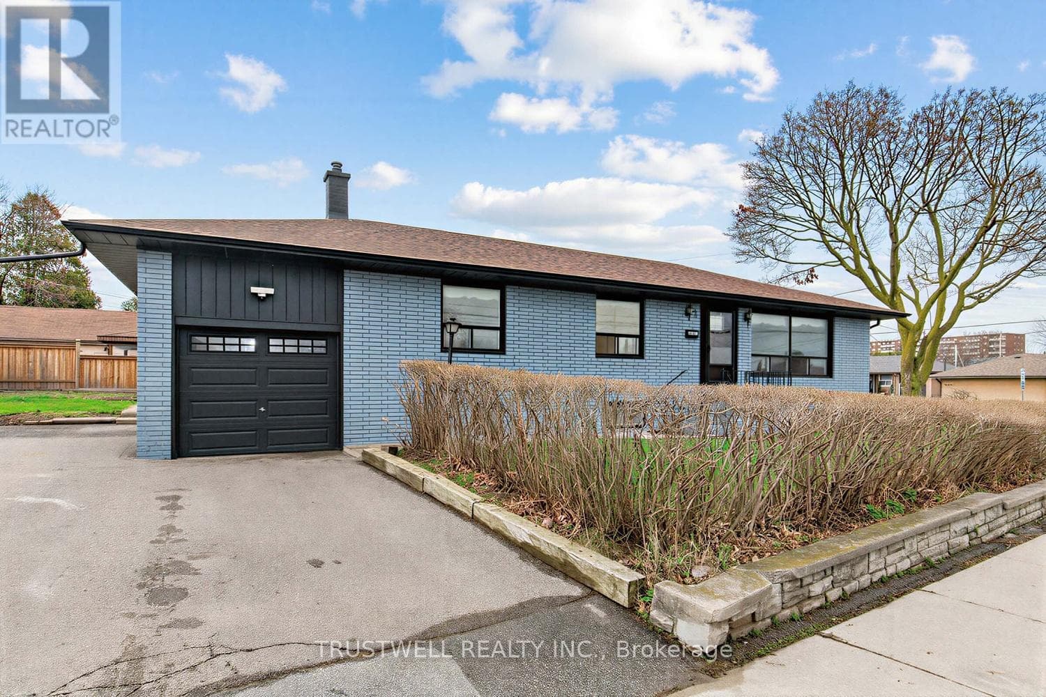 7 bed 2 bath single family at 2 DEL RIA ROAD — $1,179,900