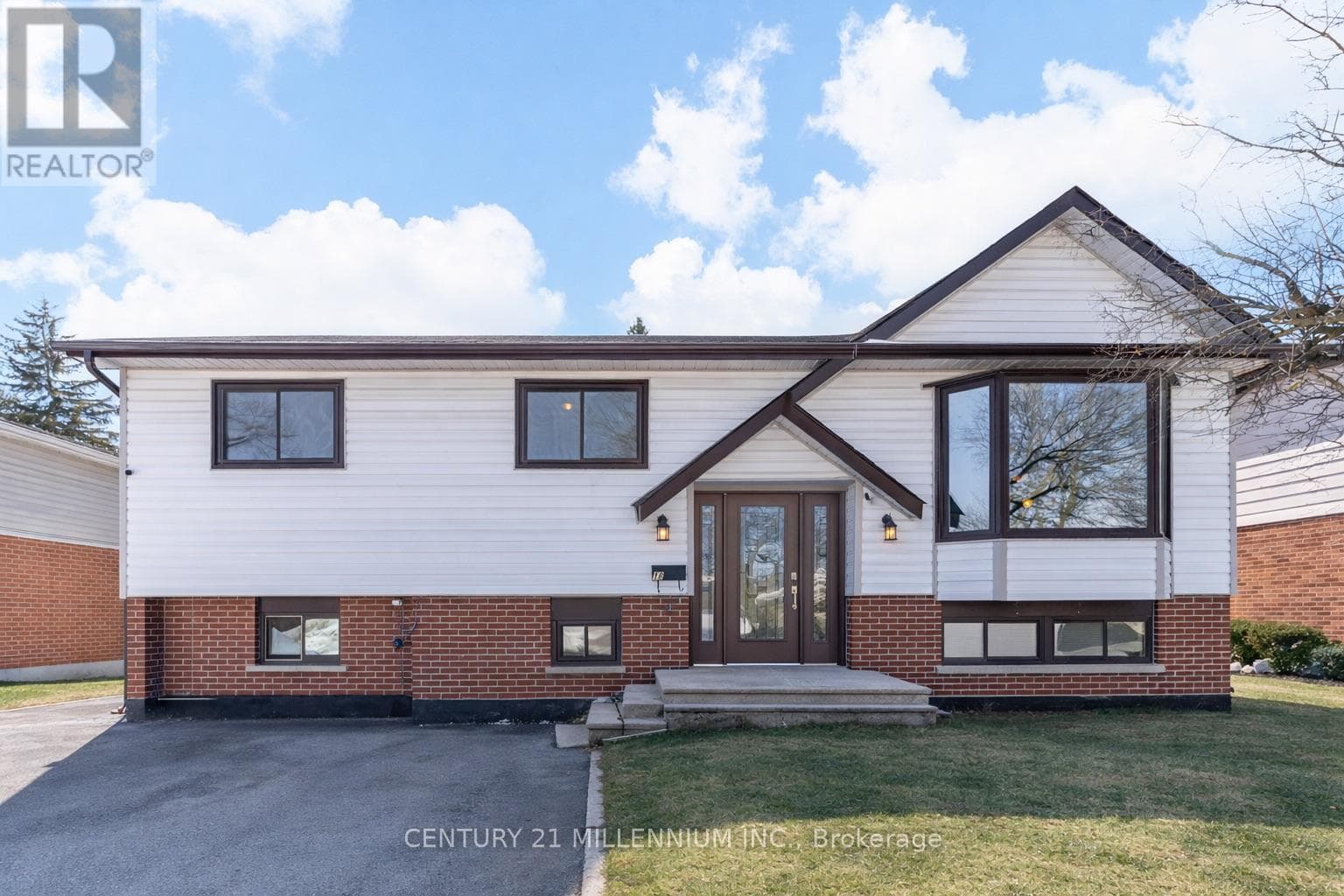 18 MORGANDALE CRESCENT E photo 2