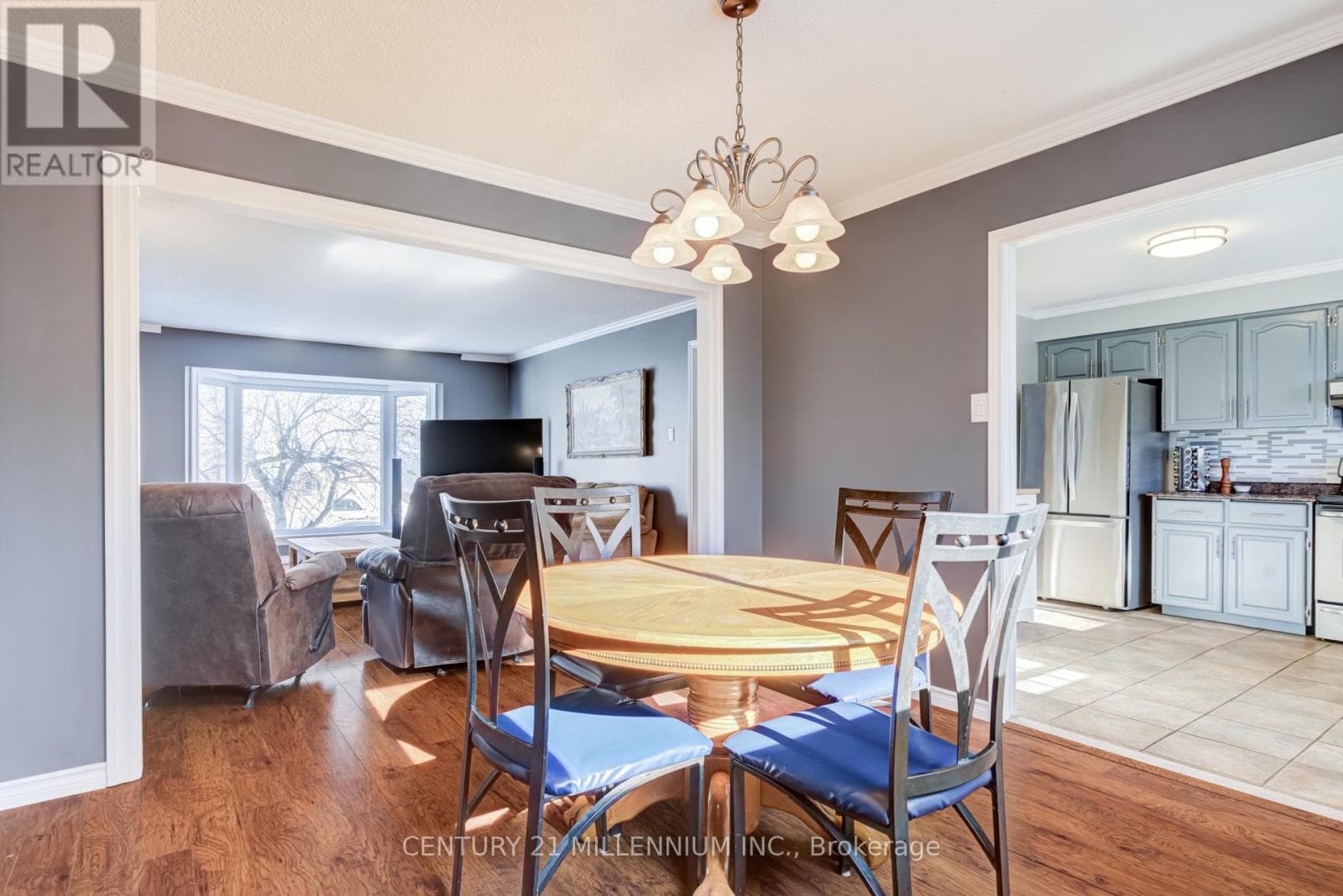 18 MORGANDALE CRESCENT E photo 5