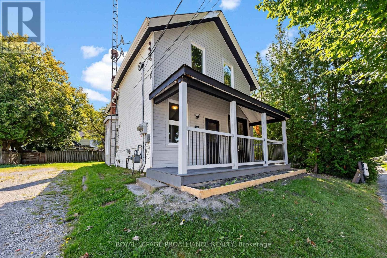 141 ONTARIO STREET photo 4