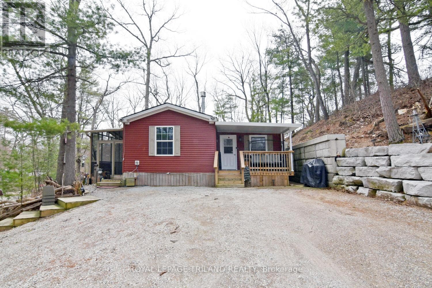 18 - 9826 NORTHVILLE CRESCENT photo 4