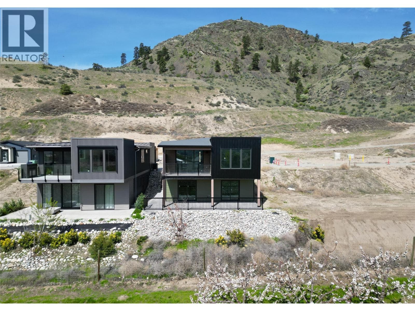 1217 Copper Road photo 2