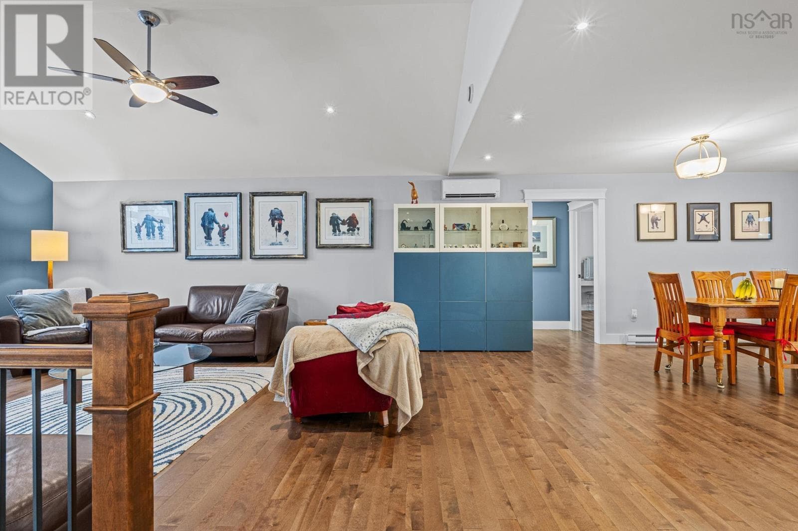 490 Celebration Drive photo 5